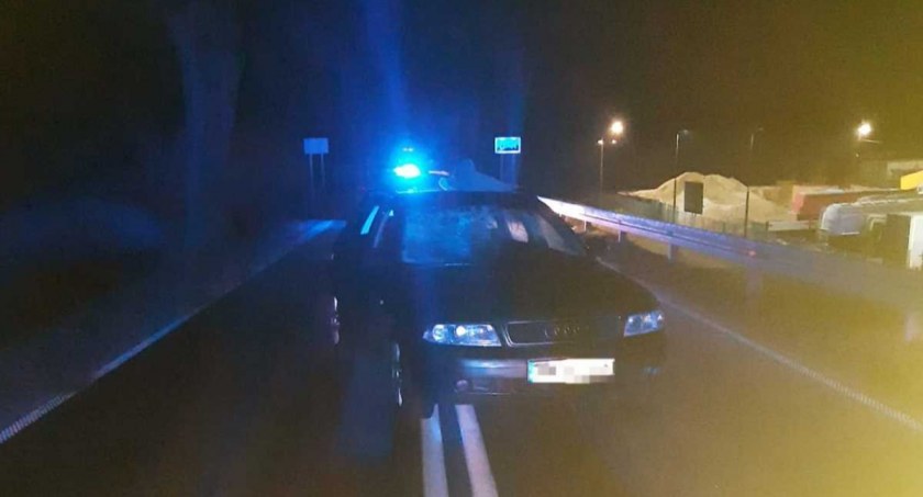 Pieszy nie posiadał żadnych elementów odblaskowych (Fot. KPP Kętrzyn)