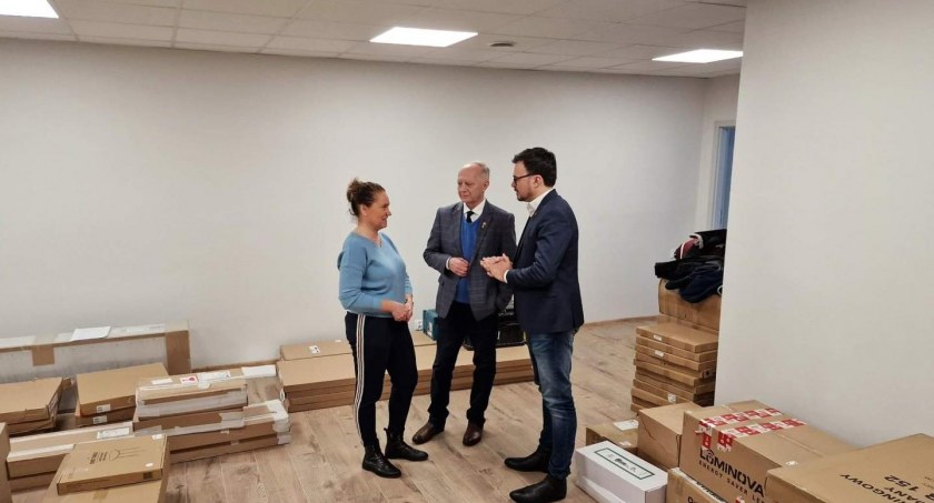 W Kętrzyńskim Centrum Spotkań Seniorów praca wre! Fot. Facebook/MiastoKetrzyn