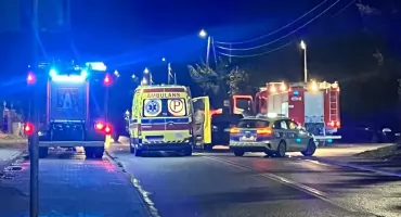 Tragiczny wypadek w Wilkowie. Nie żyje 65-letni pieszy potrącony przez samochód