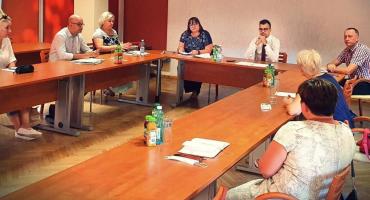 Kętrzyńskie szkolny przygotowane na pierwszy dzwonek. Nauki zdalnej nie będzie, ale do 